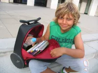 Školská taška na kolieskach Nikidom Roller Logomania