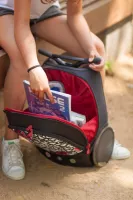 Školská a cestovná taška na kolieskach Nikidom Roller Skate